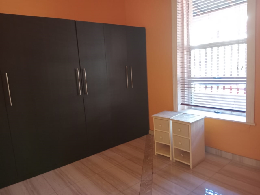 To Let 2 Bedroom Property for Rent in Mowbray Western Cape